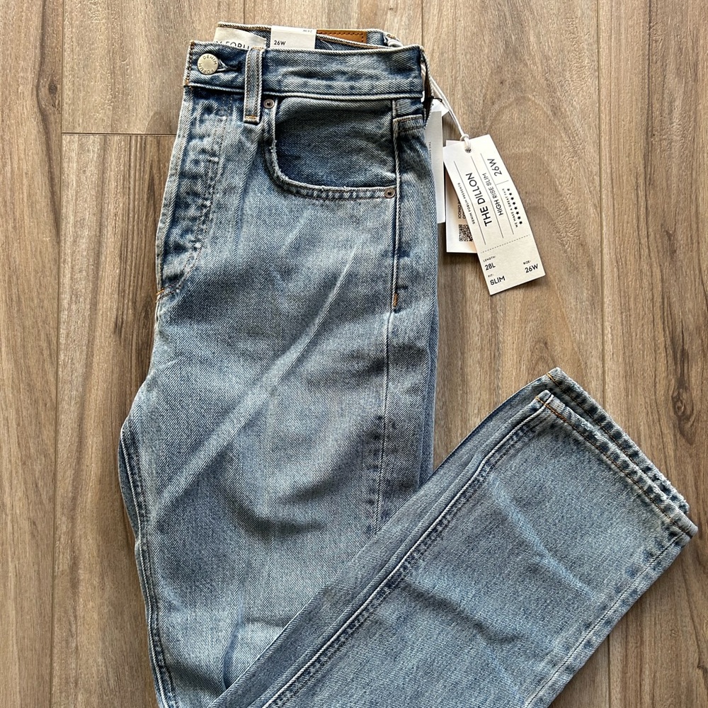 Denim Forum Slim Jeans